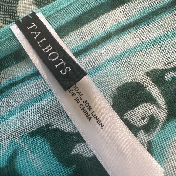 Talbots set of sleeveless top and scarf - Picture 6 of 7